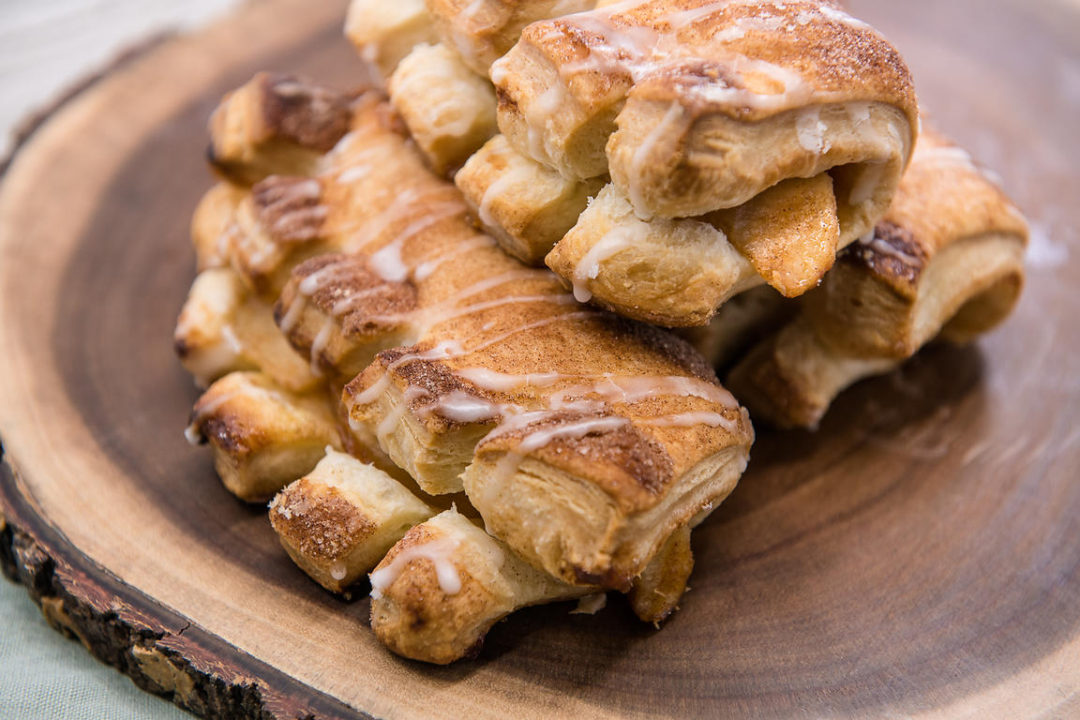 Apple Bearclaw Park Avenue Bakery